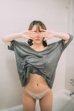 小草国产AV_在线观看视频